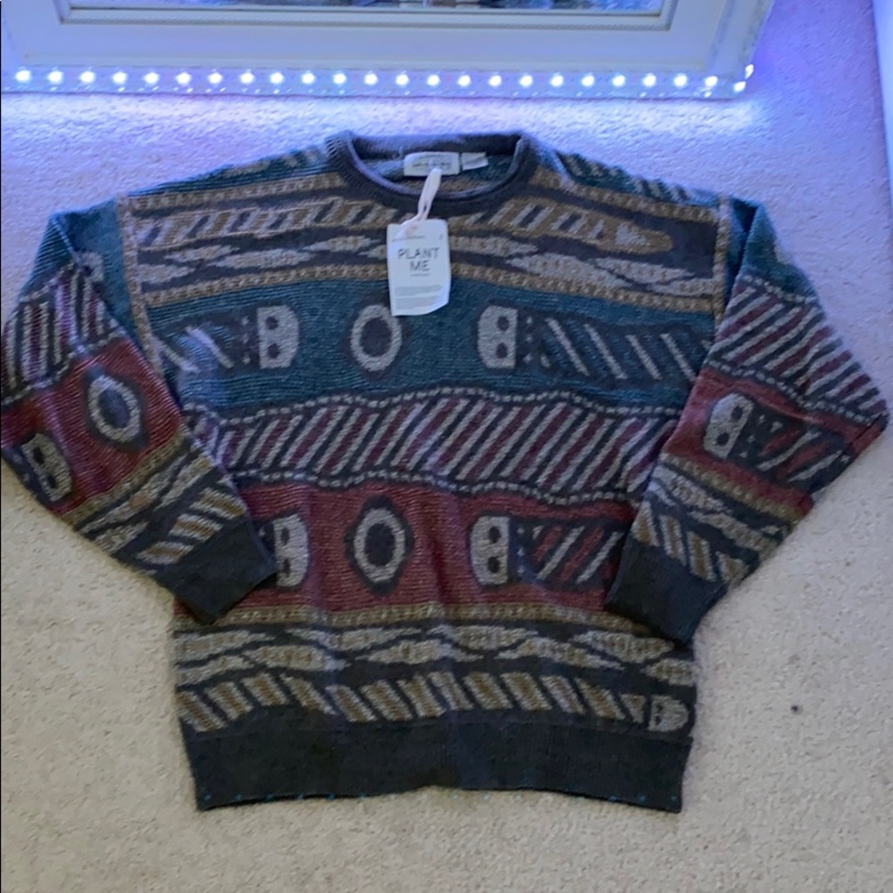 Vintage 2000’s Sweater